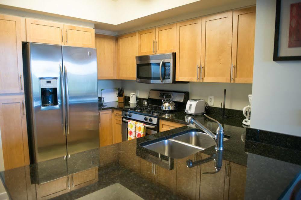 Crystal Quarters Furnished Apartments At The Gramercy Arlington Ngoại thất bức ảnh
